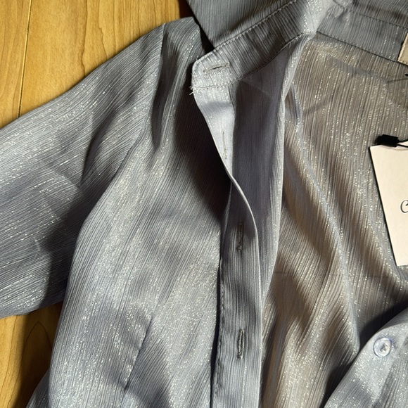 CRY BABY BUTTON UP - Picture 3 of 4